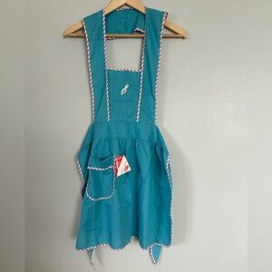 Vintage Fruit of the Loom Blue  Apron. NEW with original vintage tag